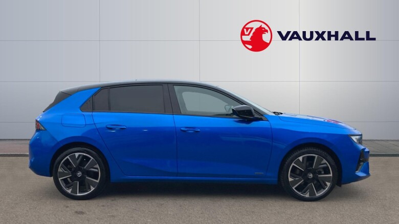 Vauxhall Astra 115kW Ultimate 54kWh 5dr Auto Electric Hatchback